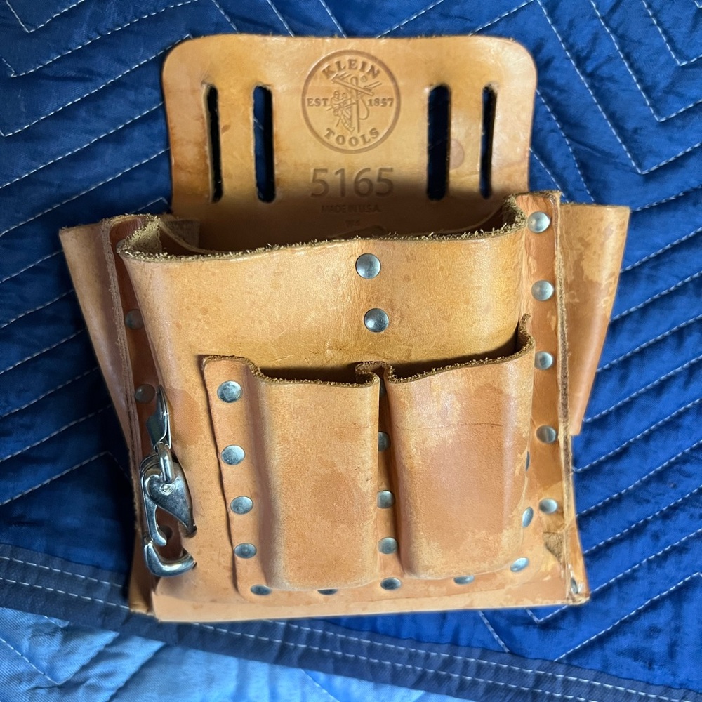 Klein tools leather tool pouch new #5165 no belt #Z-23